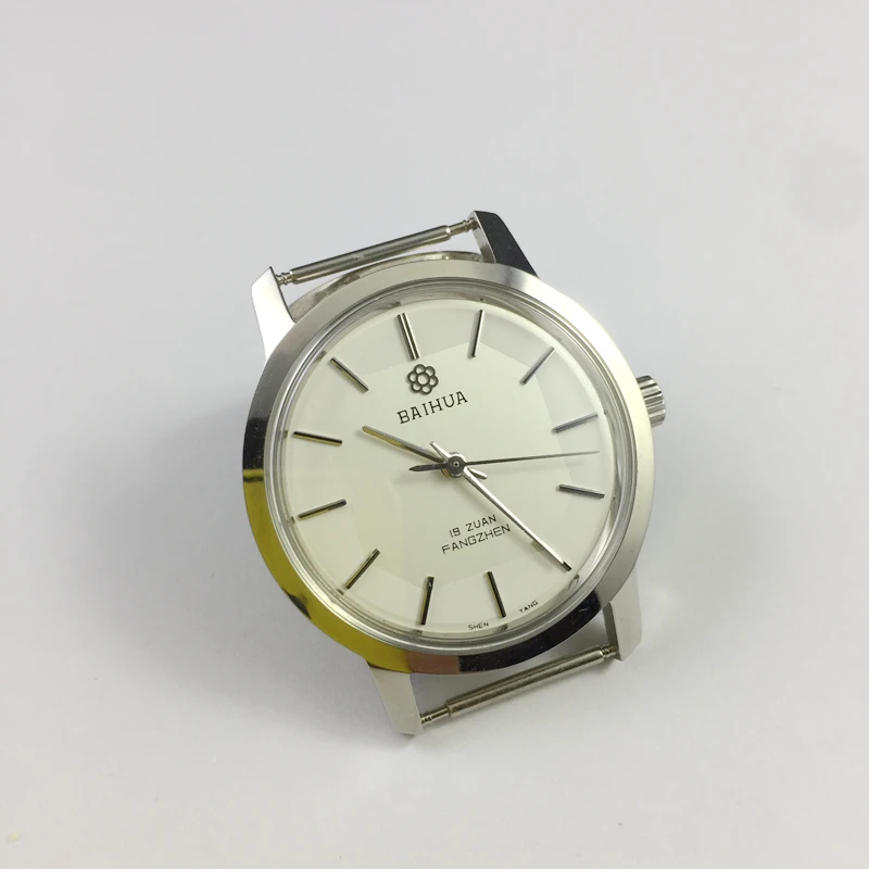 Произведени Шеньянской посока на една фабрика, ръчни механични часовници марка Baihua, напълно стоманени, противоударные, диаметър 37 мм2