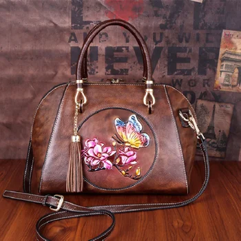2023 Чантата си и чанти Висококачествена и луксозна дизайнерска дамска чанта от естествена кожа с релефни ръчно изработени дамски чанти през рамо